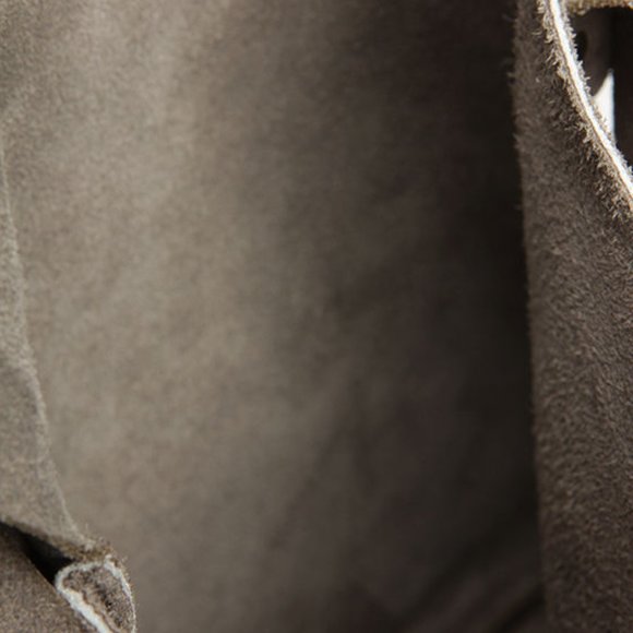 Lulu's gray fringe purse - Picture 7 of 7